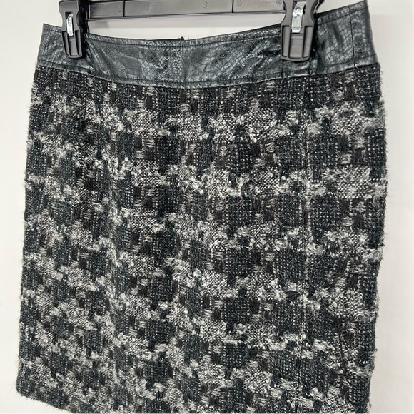 Tory Burch Tweed Pencil Skirt w/ Python Leather Waist Trim - Picture 5 of 16